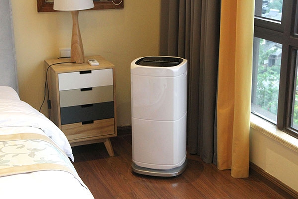 梅雨季節：我是用生命在上班??！